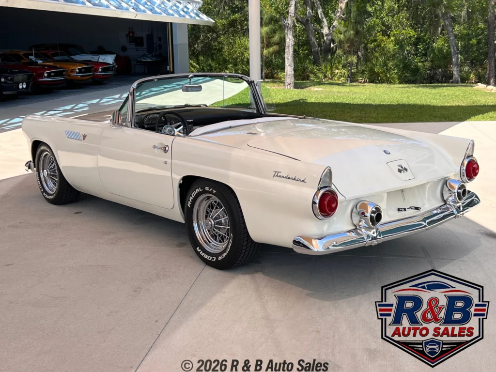 1955 Ford Thunderbird